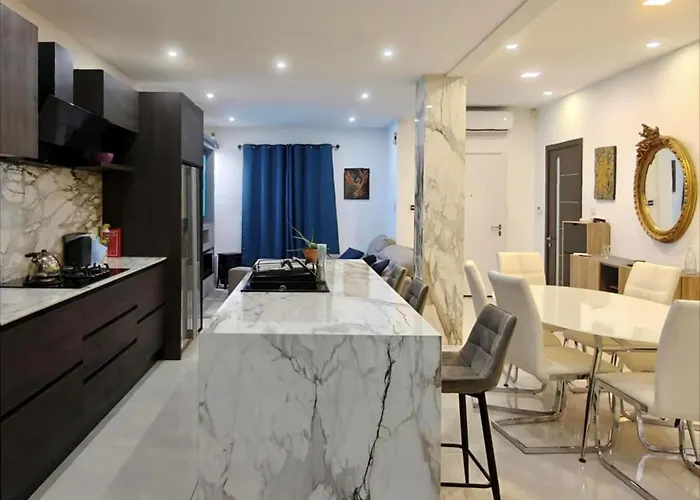 Modern House With Pool - 10 Guests Max Ta Cantar